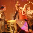 La potencia sonora del grupo de percusión teatral desembarca en Espacio Quality con su espectáculo más reciente.