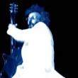 Un recorrido por lo mejor de su carrera discográfica, repleta de inolvidables clásicos del rock en castellano.