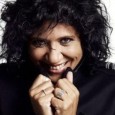 ROSANA EN EL FIN DEL MUNDO La inigualable cantante española reafirma su intenso romance con el público argentino.