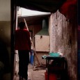 El legendario director independiente Raúl Perrone vuelve a producir una obra conformada por tres títulos diferentes.