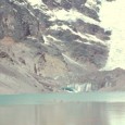 Un joven viaja a las montañas andinas para comprender el origen del hombre y la razón de su existencia. 