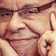 El genial capocómico celebra 30 años de la mítica "Salsa Criolla".