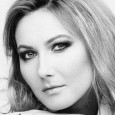 La reconocida pianista rusa brindará un concierto homenaje al compositor y virtuoso pianista Frédéric Chopin.