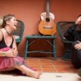 Versiones instrumentales y cantadas de la música popular tanto regional como internacional.