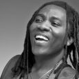 Uno de los artistas africanos más talentosos y de mayor vuelo internacional regresa con todo su jazz eléctrico.