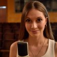 La joven mezzosoprano Cira Ferrero a beneficio de la Liga Educación y Cultura.