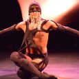 Pensar la piel para bailar nos llevó a preguntarnos sobre los tejidos y los límites porosos del cuerpo.