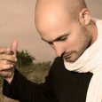 El reconocido artista cordobés repasa sus 20 años con la música, junto a músicos invitados.