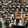 Concierto para vientos y cuerdas bajo la dirección del maestro Santiago Ruiz.
