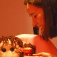 Una sucesión de episodios matizados por la fantasía, en un espectáculo para celebrar las infancias.