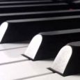 Una maratón de pianistas desde las escalinatas del Paseo del Buen Pastor.