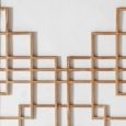 José Landoni utiliza la madera como el elemento y material representativo de su producción dentro del campo de la geometría.