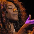 BUIKA La cantante afroespañola presentará "En mi piel", un disco en el que recoge sus mejores temas.