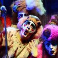 La murga más popular de Uruguay vuelve a Córdoba con su imponente espectáculo "La Comunidad".