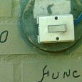 “INSTRUCCIONES PARA TOCAR EL TIMBRE” Trabajo monográfico sobre las notas dejadas en los timbres y sus derivados.