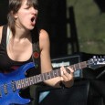 LUCILA CUEVA Regresa el power trio integrado por mujeres en una jornada emotiva que mostrará la vigencia de la banda.
