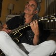 HORACIO BURGOS TRÍO El trío presentará nuevas obras que formarán parte de su próximo registro discográfico "Canción para Elegir".