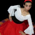 «IMAGINERÍAS» Una pícara gitana comparte historias de ayer y de hoy, de amor y de guerra, que invitan a hacer Memoria.