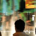 La pantalla de agua de la fuente del Buen Pastor se convierte en soporte audiovisual.