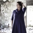 LILIANA HERRERO "Maldigo" señala una quebradura interna que tiene toda lengua porque ninguna lengua puede decirlo todo.
