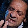 OMAR MOLLO "Aunque el rock corre por sus venas es, con derecho propio, un verdadero barón del tango..."