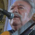 CESAR ISELLA Clásicos que forman parte del inconsciente colectivo acompañadas por mas de setenta voces.