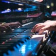 EDUARDO ELÍA El talentoso pianista presenta su nuevo disco, una clara referencia a la improvisación en el jazz.