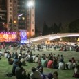 Se abre uno de los escenarios más masivos y potentes que tiene el Festival Internacional de Jazz.