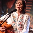CECILIA TODD Canciones que brotan como un fruto de su Venezuela y transmiten el perfume de Caribe y las sierras verdes.