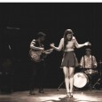 La cantautora presenta “La Boussole”, un disco en el que entrelaza letras en francés e influencias musicales como el jazz y el klezmer.